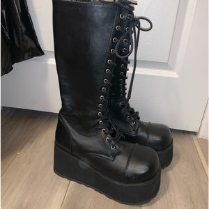 black punk goth trashville 502 demonia boots